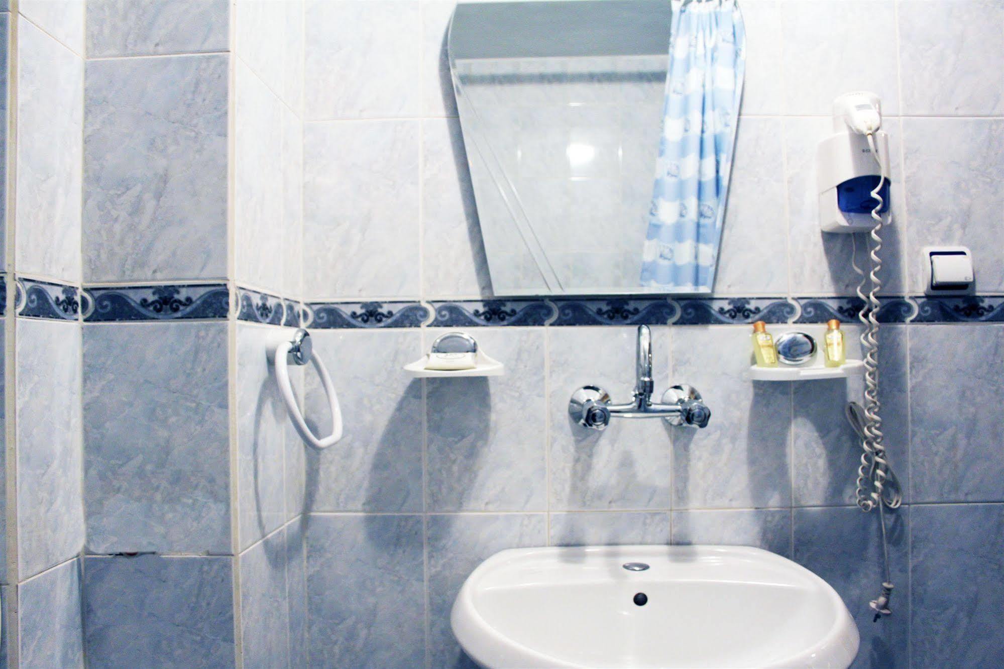 Antik Hotel Varna Exterior photo