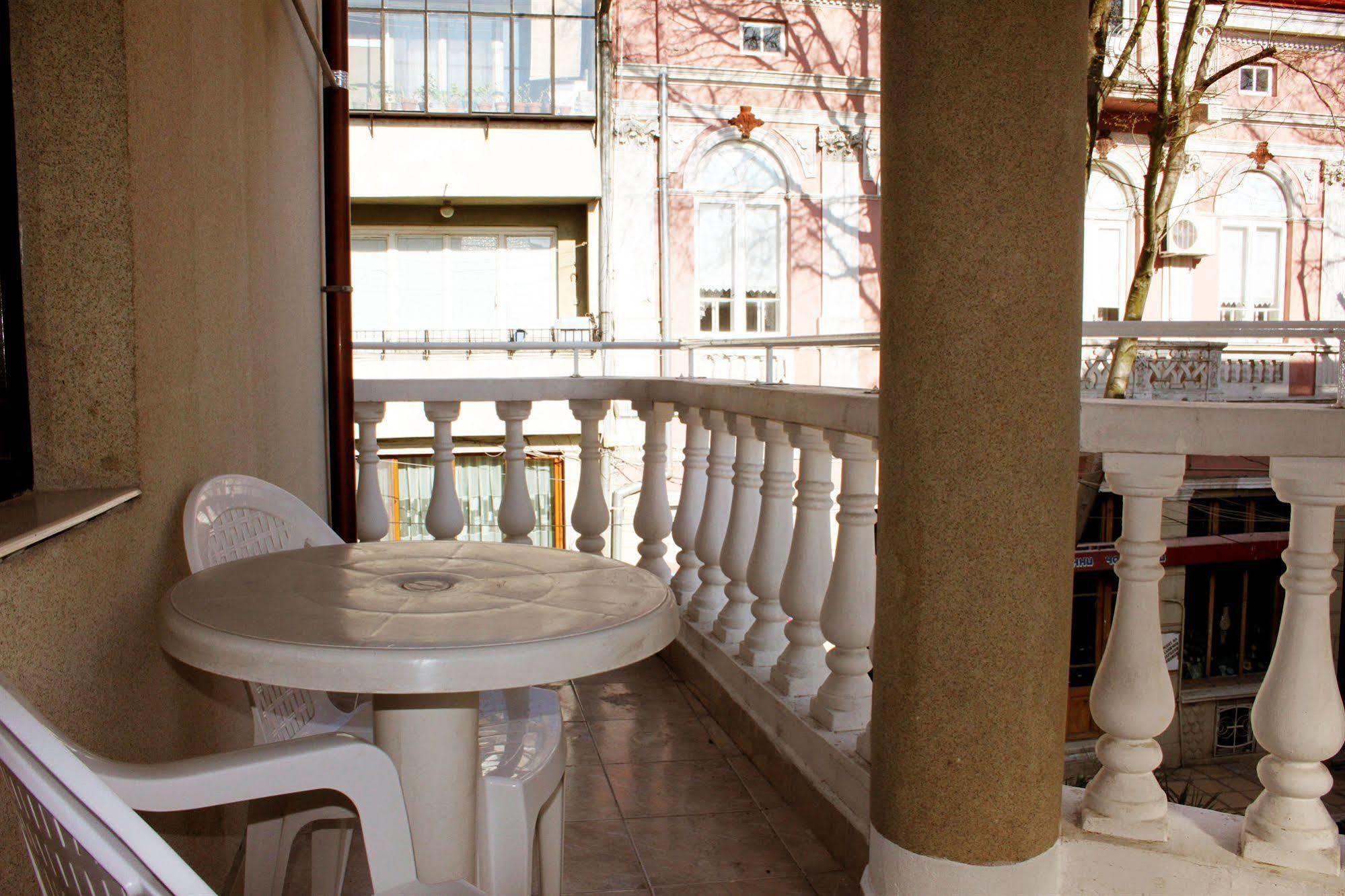 Antik Hotel Varna Exterior photo